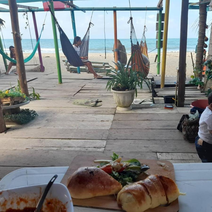 Hostal Velero Relax Guachaca エクステリア 写真