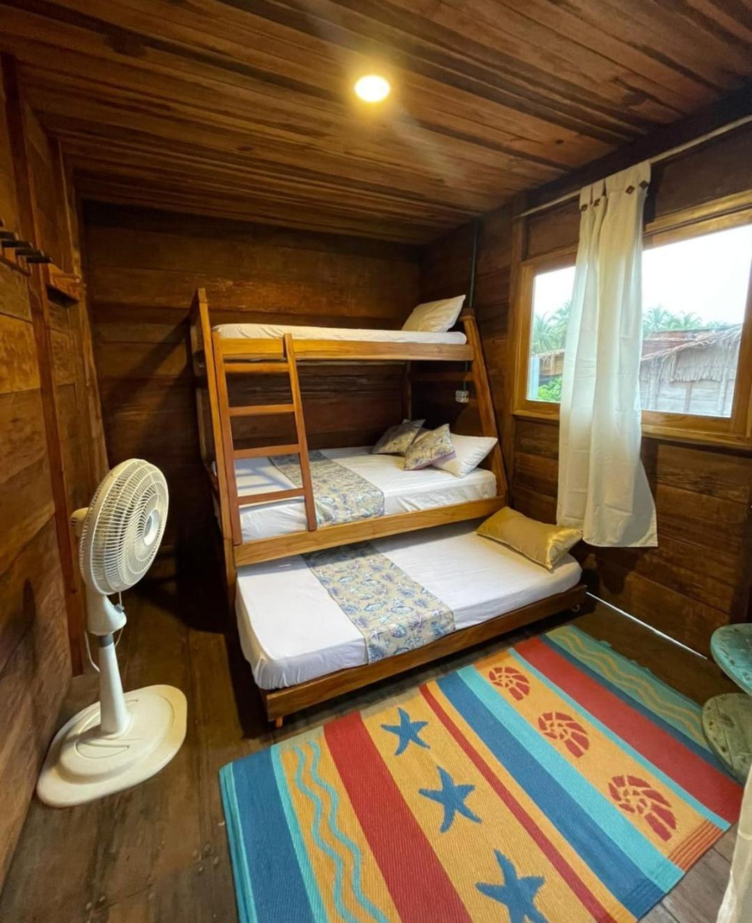 Hostal Velero Relax Guachaca エクステリア 写真