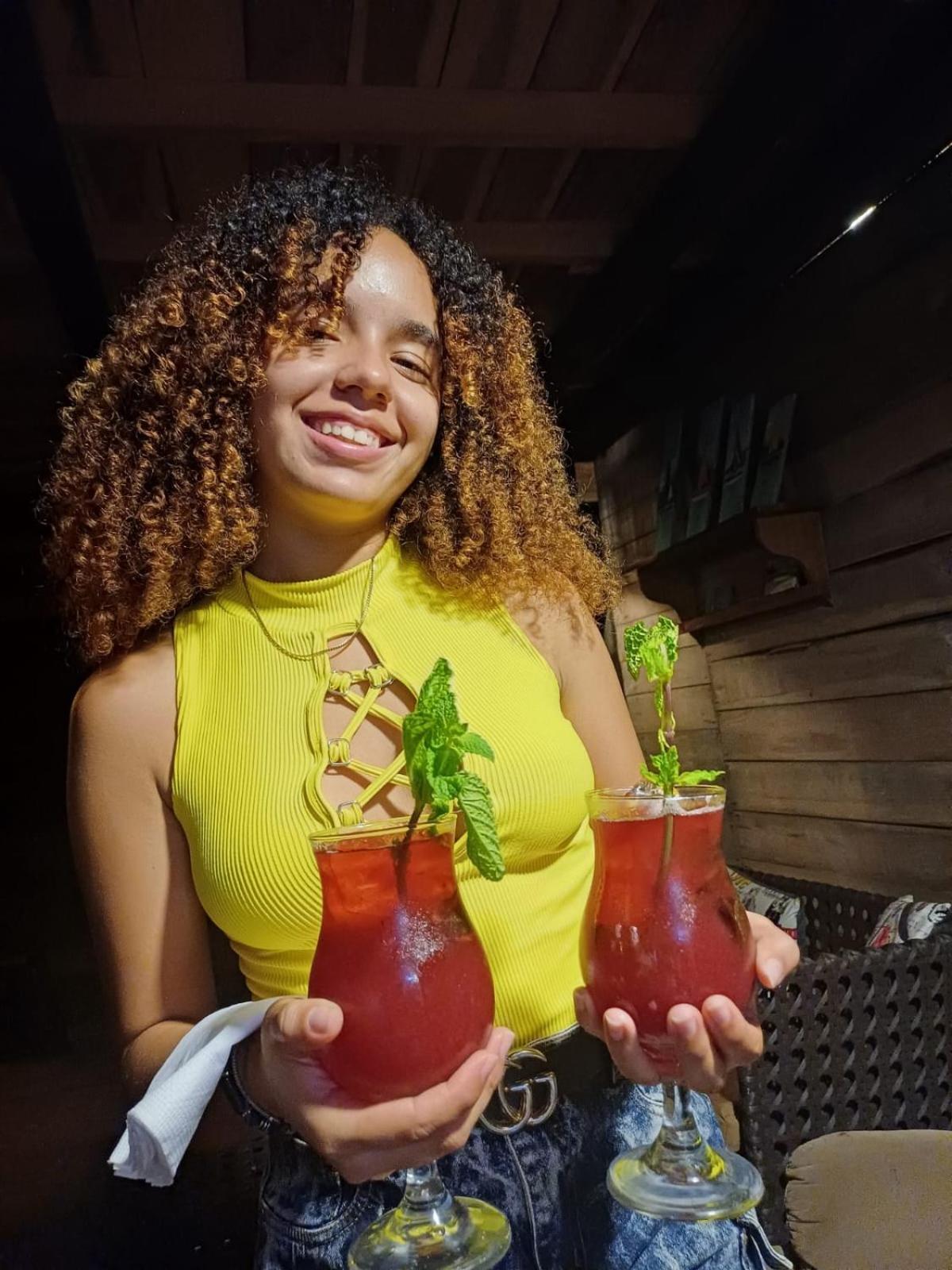 Hostal Velero Relax Guachaca エクステリア 写真